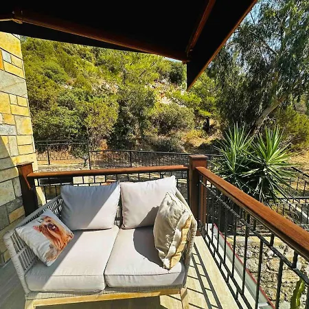 Villa Deniz Manzarali Tas *