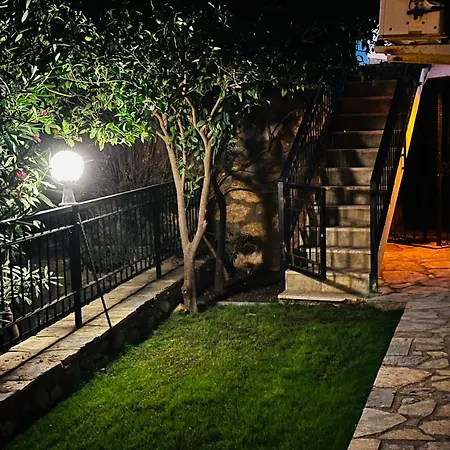 Villa Deniz Manzarali Tas *