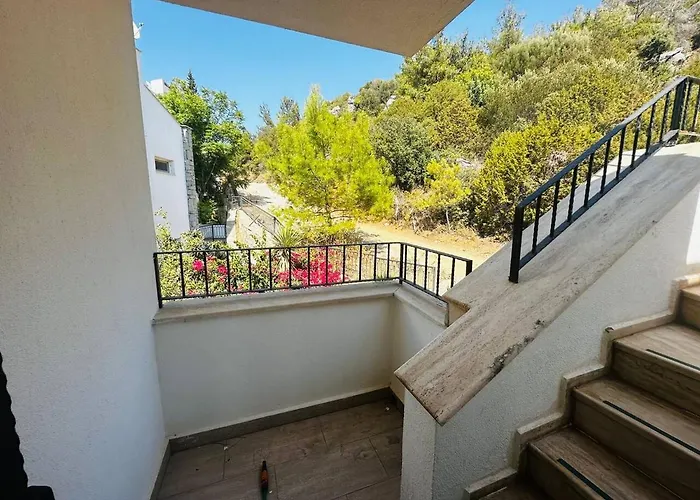 Deniz Manzarali Tas * Bodrum