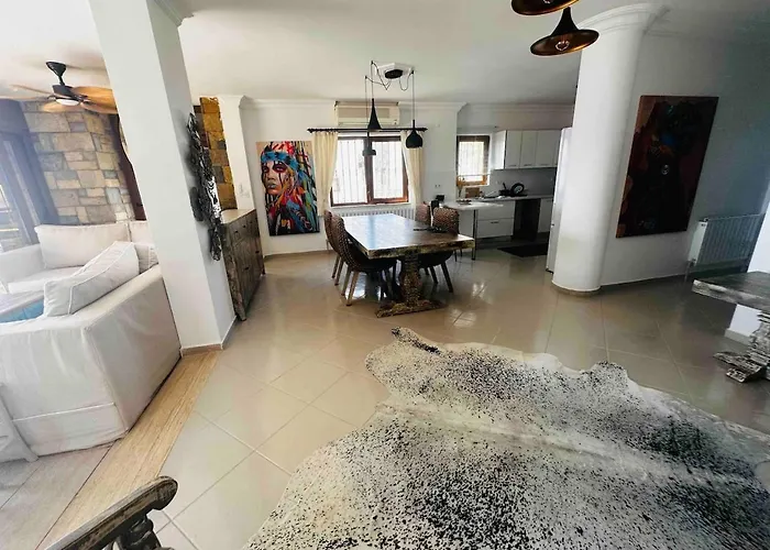 Villa Deniz Manzarali Tas